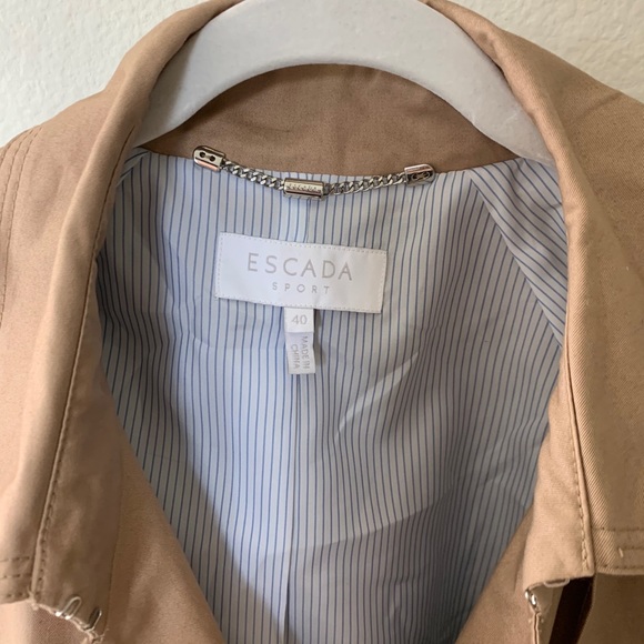 Escada Sport two-tone trench coat - Picture 3 of 11